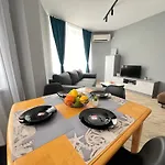 Apartment An Sea Garden Warna