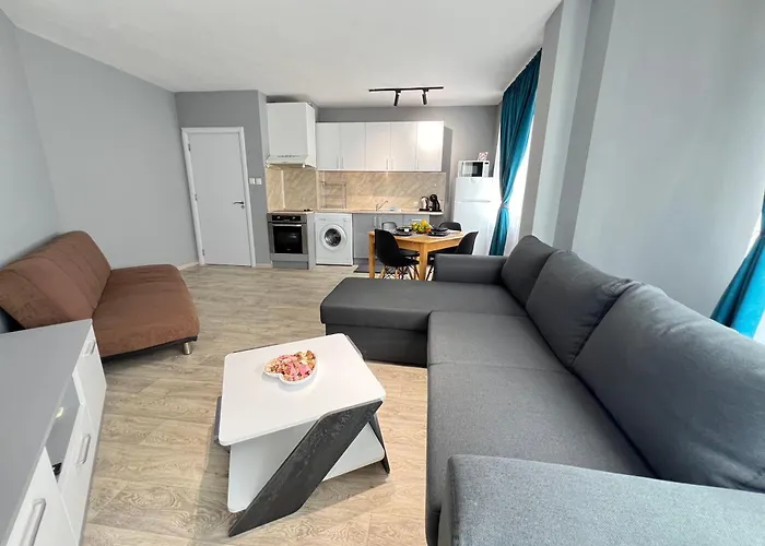 An Sea Garden Apartment Varna